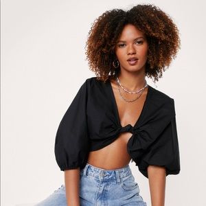 NASTY GAL: Twist front cotton puff sleeve crop top!